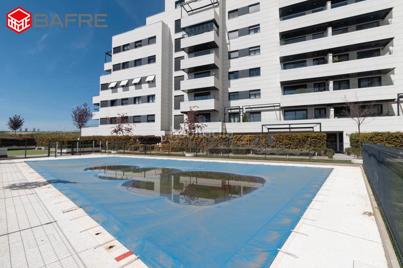 Foto b59366e0-70a8-4c80-ab5e-9dd46818d47a. Àtic amb aparcament piscina a Valdebebas - Valdefuentes Madrid