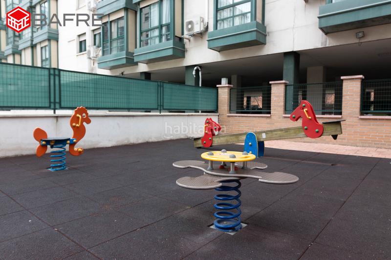 Foto 36bba1df-d5de-4f7a-bcb6-b342218b32d8. Appartamento con riscaldamento parcheggio piscina in Madrid