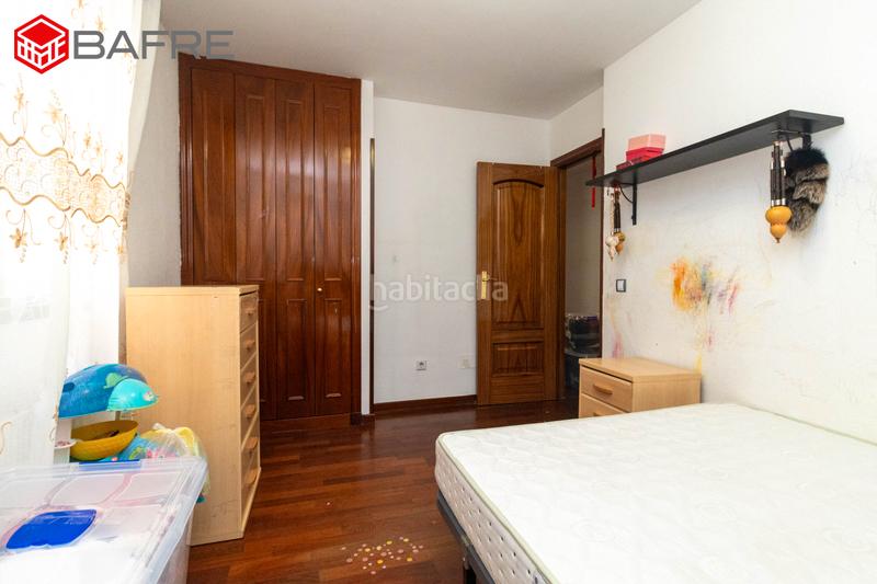 Foto 44cb0954-46c4-4d42-a9fb-f6318b290a45. Flat with heating parking pool in San Fermín Madrid