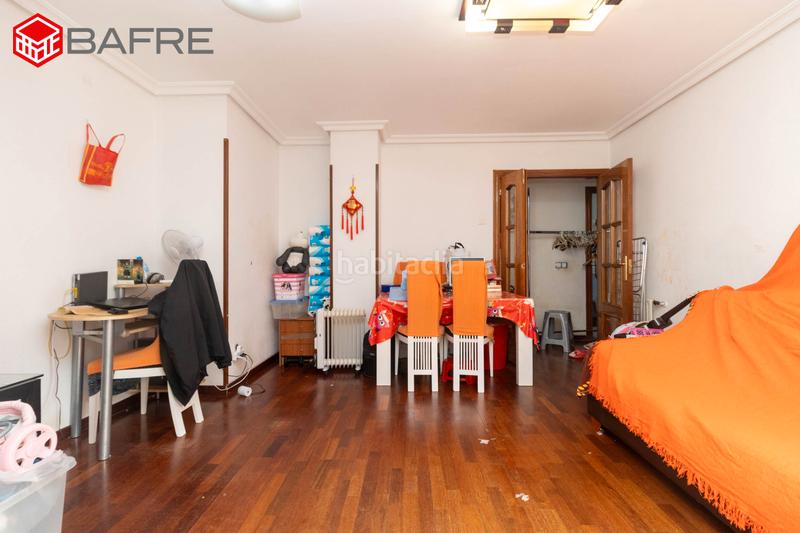 Foto e3366a67-7cb1-4c9c-afcc-53d687ecbb68. Flat with heating parking pool in San Fermín Madrid