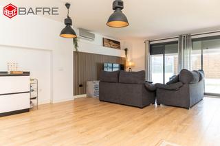 Zweistckige Wohnung  Avenida de los montes de oca