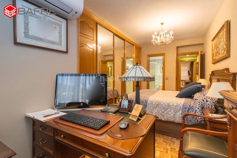 Foto 23175e1a-f843-478a-969a-bd6f79dd5483. Piso en Adelfas Madrid