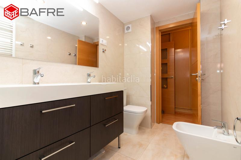 Foto 277f0f61-6155-4451-b58f-b2eb01147d05. Piso en Orcasitas Madrid