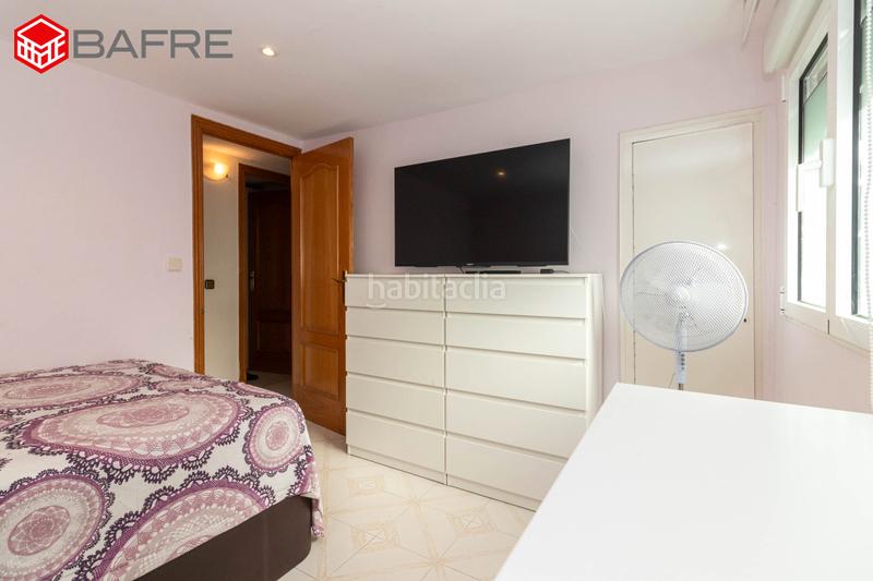 Foto ead93c61-9cb4-4f2a-82e2-a6dd89a86372. Casa amb calefacció a Los Cármenes Madrid