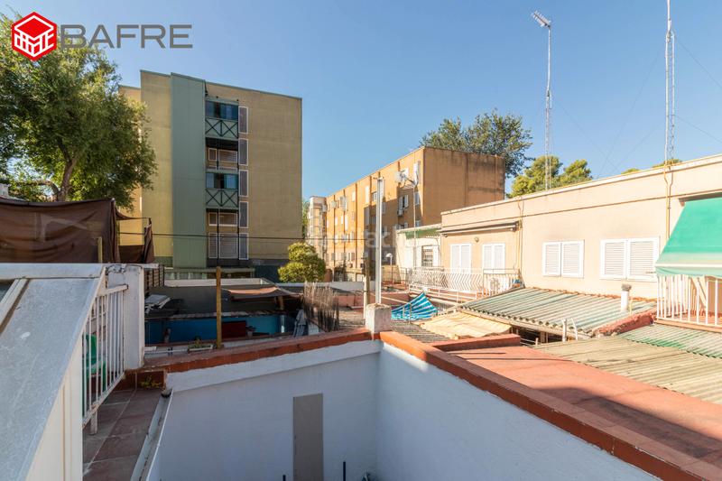 Foto ecc0caf6-f115-4fb0-befc-b3eda7e3f3cf. Casa amb calefacció a Los Cármenes Madrid