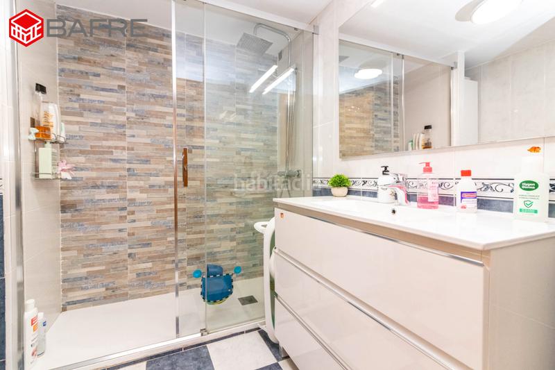 Foto f24faa08-ccbb-4fa3-aa74-8d7937576aef. Casa amb calefacció a Los Cármenes Madrid