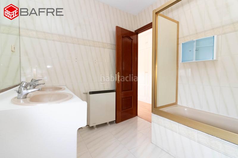 Foto a971b75a-9eec-46f2-95df-771821e8fa1c. Casa con riscaldamento piscina in Urbanizaciones Rivas - Vaciamadrid