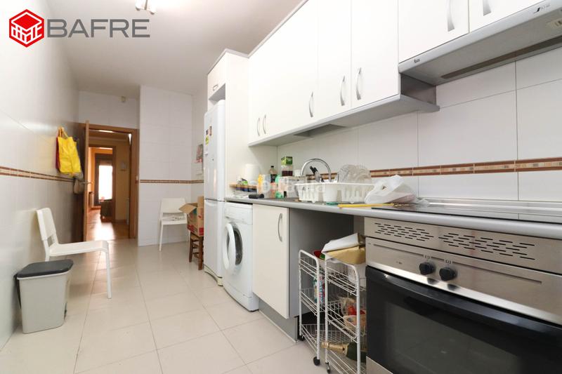 Foto 9b4117ed-9973-4aa1-b048-3726f02d522d. Flat with heating parking pool in San Isidro Getafe