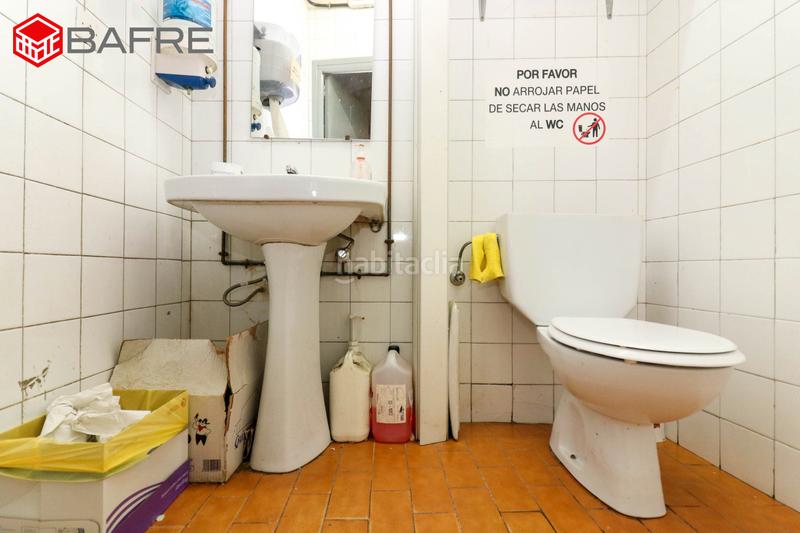 Foto 3c8f8d02-45f8-4d8a-9cd6-50e27b879724. Edifici a Valdeacederas Madrid