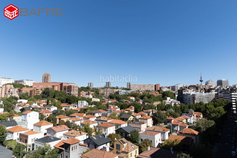 Foto 1d4f38ea-4636-4898-ba8a-bd74b05da3dd. Attique avec chauffage parking dans Pacífico Madrid