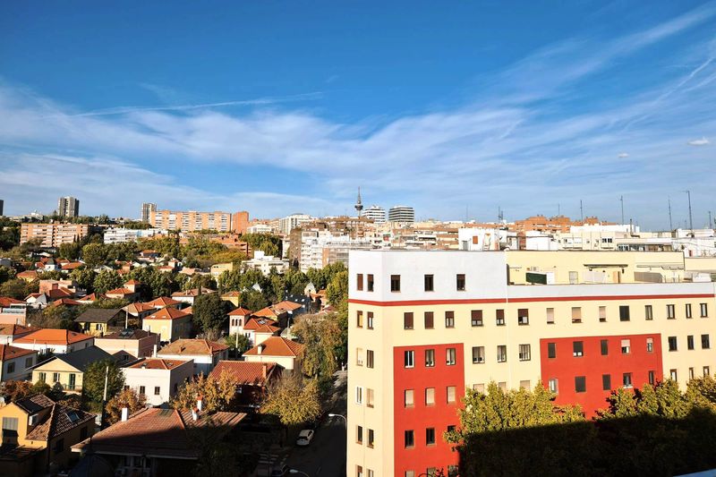Foto 7ed5c02c-b2b0-4b87-b543-0b4a5d15f5ca. Attique avec chauffage parking dans Pacífico Madrid