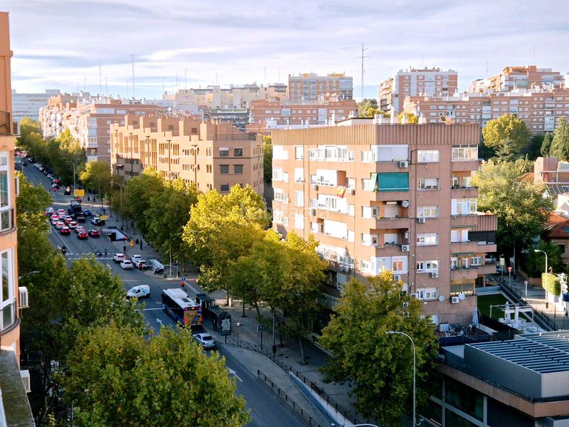 Foto dc468ea1-071d-4fbf-afe4-86b443e45565. Attique avec chauffage parking dans Pacífico Madrid