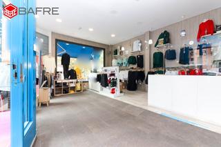 Business premise in Calle Monjitas