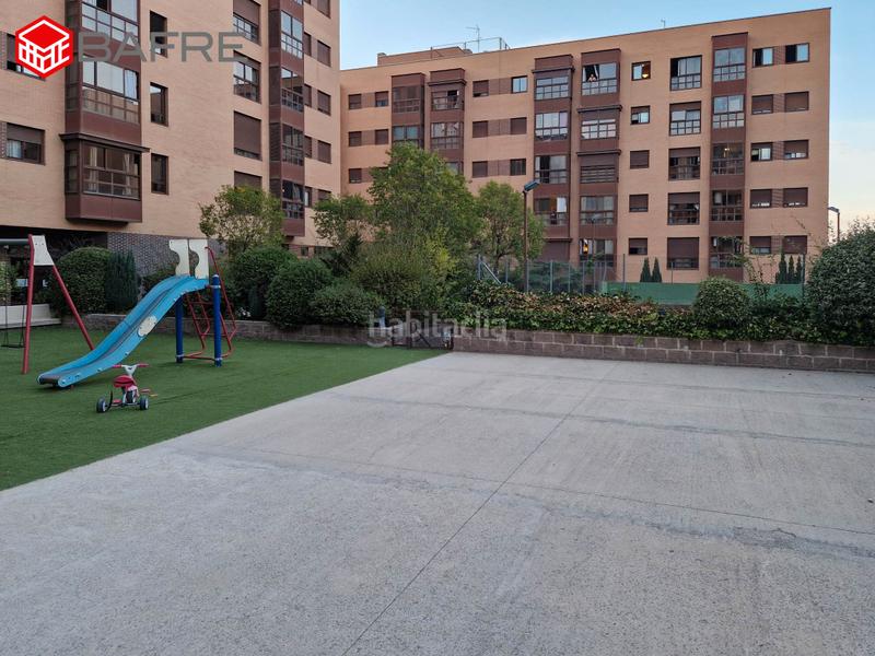 Foto f38ddb68-1689-4273-af98-93677540048e. Appartement avec parking piscine dans Rejas Madrid