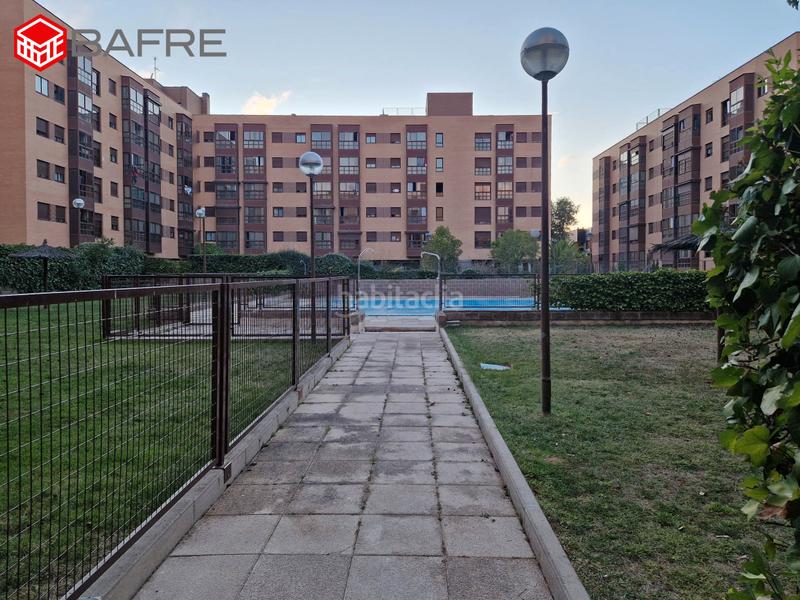 Foto 3db29a57-2183-4ed7-8680-3742a2a30a90. Flat with parking pool in Rejas Madrid