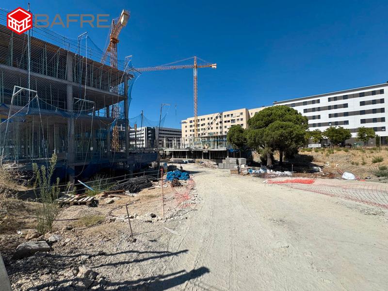 Foto f8ab70a2-efdb-4e3f-b758-30d86a5db6fe. Local comercial a Los Molinos Getafe