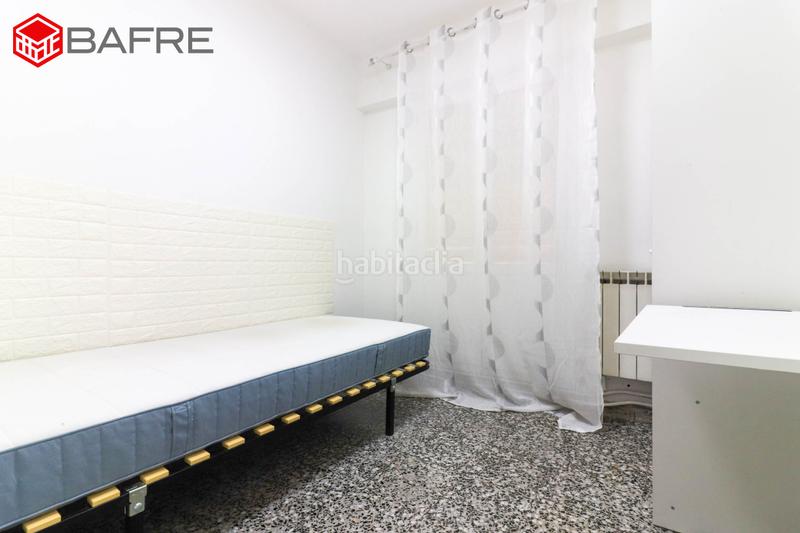 Foto c9eefff7-dfaf-430c-85a4-5ce5c2f8d877. Flat with heating in Lucero Madrid