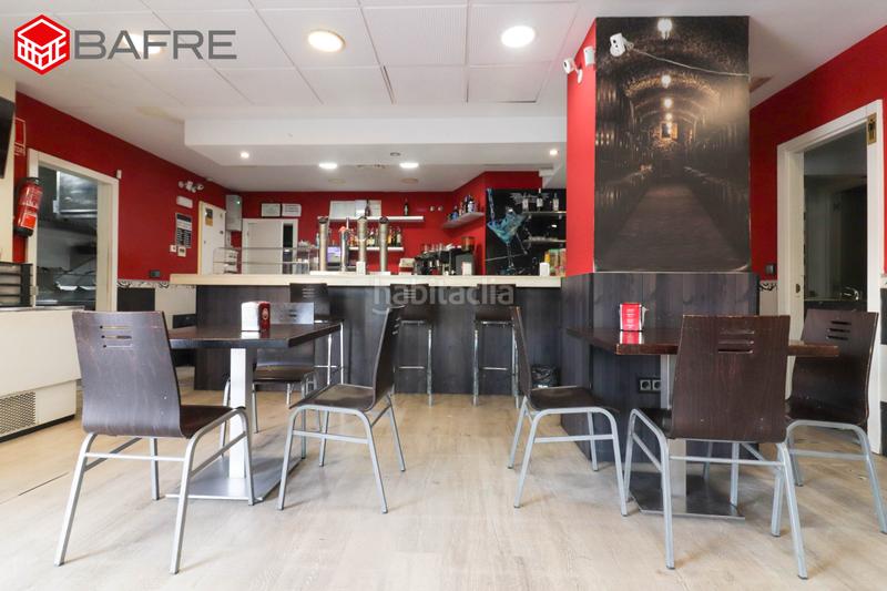 Foto a9a8daf5-2467-4ed2-a79f-8462fc9a2784. Local comercial a Ensanche de Vallecas-La Gavia Madrid