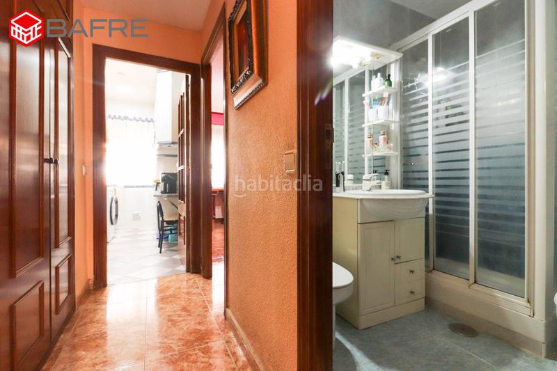 Foto 3bb1dfeb-a20e-418c-83dc-259b2086cd29. Piso en Almendrales Madrid