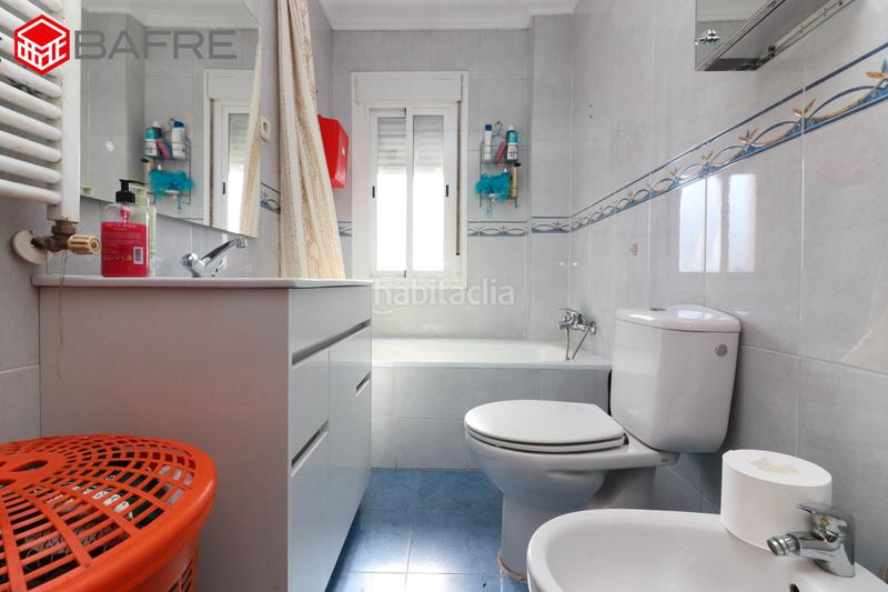 Foto a277b5a0-a24f-48ff-a97b-d2906e7fe6d7. Etagenwohnung mit heizung in Moscardó Madrid