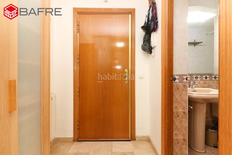 Foto 3fd93d65-e3ee-42f6-84c6-07cc619df789. Piso en Almendrales Madrid