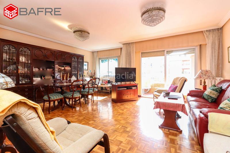 Foto 38fbd47c-807f-4d61-8aed-b125a9223e4e. Etagenwohnung mit heizung parking in Vallehermoso Madrid