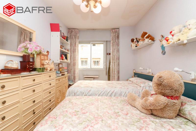 Foto 44440d5b-07a5-4cc1-b7fb-2d4c9fb0d69f. Flat with heating parking in Vallehermoso Madrid