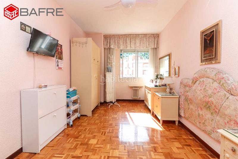 Foto a29f92d7-7f81-4d2c-a7f6-1efa3c3bd403. Flat with heating parking in Vallehermoso Madrid