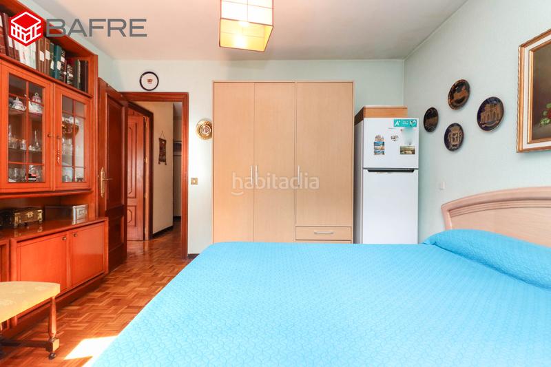 Foto acf82635-cd05-467f-a4d8-f86a8df859cf. Flat with heating parking in Vallehermoso Madrid