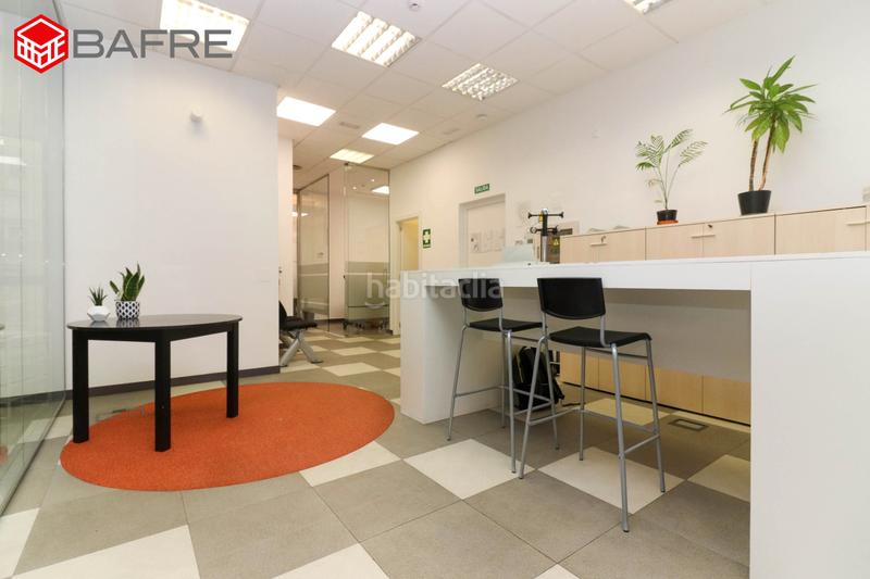 Foto 88835878-e5d0-492d-897d-e2d5633ddfd7. Bureau avec parking dans Costillares Madrid