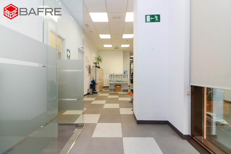 Foto abc73951-440d-4ca2-b71a-cc1e4fa3eb36. Büro mit parking in Costillares Madrid