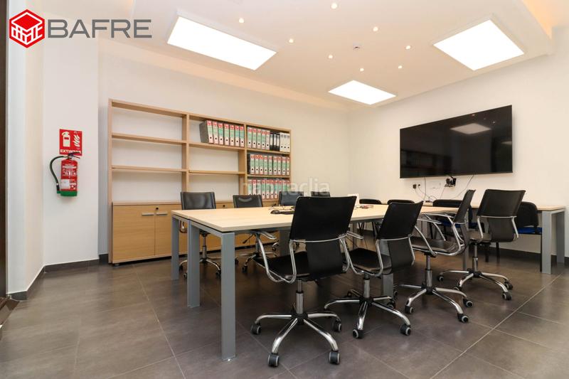 Foto 47e90568-2ccc-425b-a199-c4ccbf0ab1bd. Office space with parking in Costillares Madrid