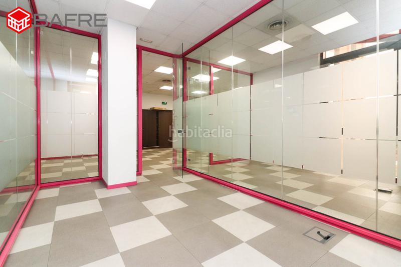Foto 9f054ac7-5b0d-45ef-ada9-9b274e56ae25. Office space with parking in Costillares Madrid