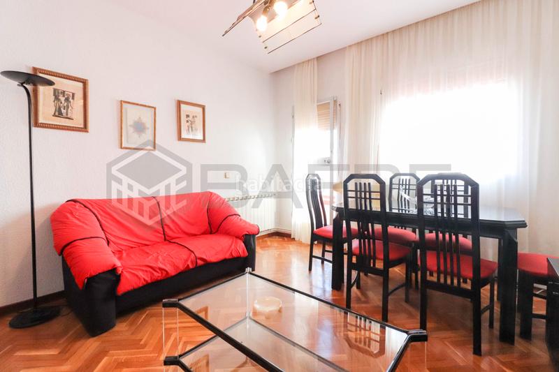 Foto 3324f86f-f482-4c2f-bd97-91bfafd15752. Appartement avec chauffage dans Pradolongo Madrid