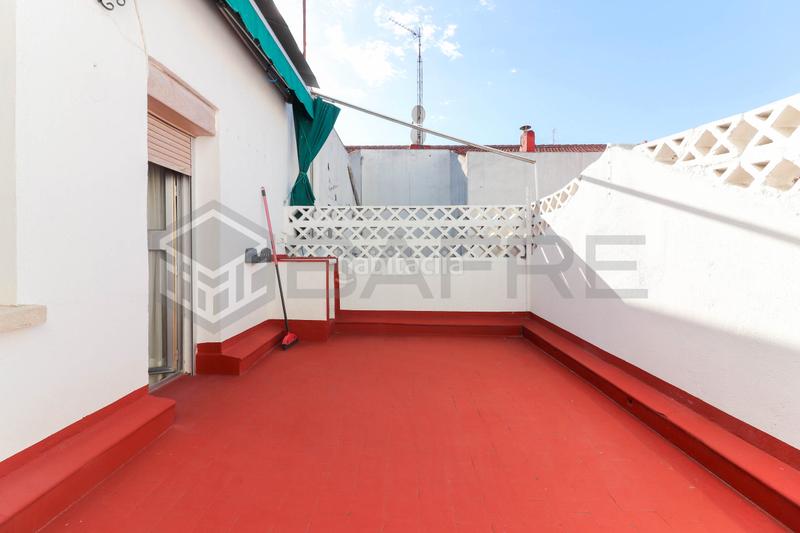 Foto 4d47fae2-0f54-43f5-acbb-8c9a7dc88a30. Etagenwohnung mit heizung in Pradolongo Madrid