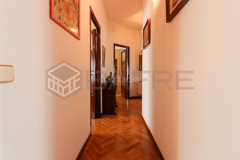 Foto c13c1003-0779-4010-b633-b511f2da05a4. Piso en Pradolongo Madrid