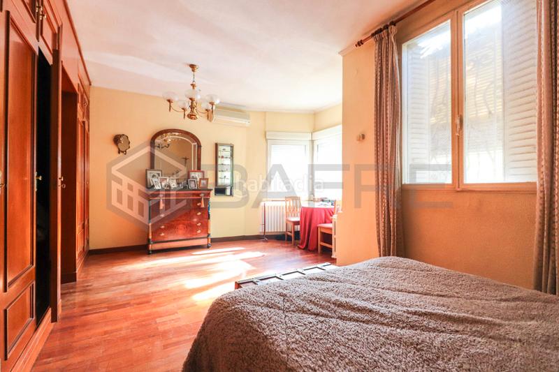 Foto 7b453f8a-3f7d-4467-a180-60d375c45f2b. Casa con riscaldamento in Niño Jesús Madrid