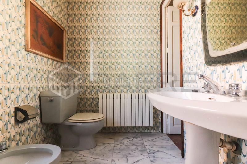 Foto a3edf618-b793-4642-a0eb-77f0e93a5c31. Casa con riscaldamento in Niño Jesús Madrid