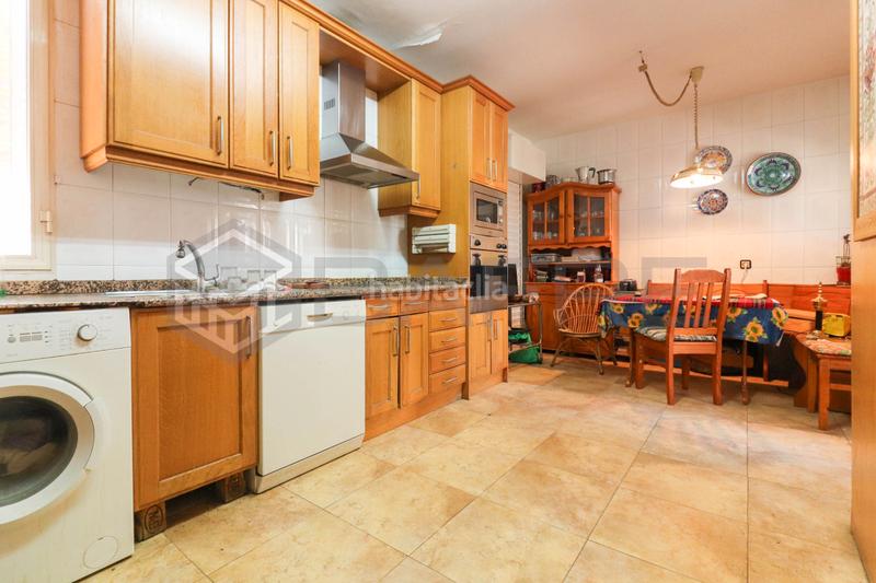 Foto c46f779c-262c-42eb-8da7-19d233dcaf46. Casa con riscaldamento in Niño Jesús Madrid