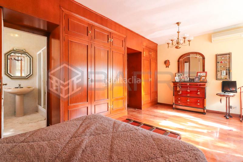 Foto 8ca808a9-adf7-442d-b702-4a407fceab26. Maison avec chauffage dans Niño Jesús Madrid