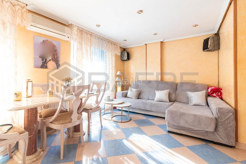 Foto 18fe0394-4b35-4c4f-9d20-da75415c88ff. Pis amb calefacció a Palomeras Bajas Madrid