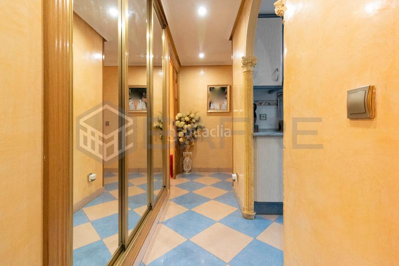 Foto 535ea9fe-b49b-437f-a829-37aa851303ad. Pis amb calefacció a Palomeras Bajas Madrid