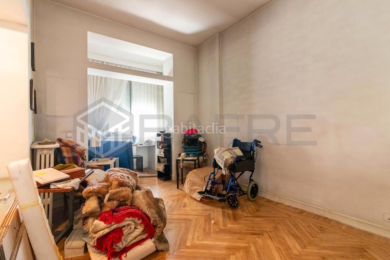 Foto 747240b1-a081-4e49-84d2-3049f9bdf0b7. Appartement avec parking dans Guindalera Madrid