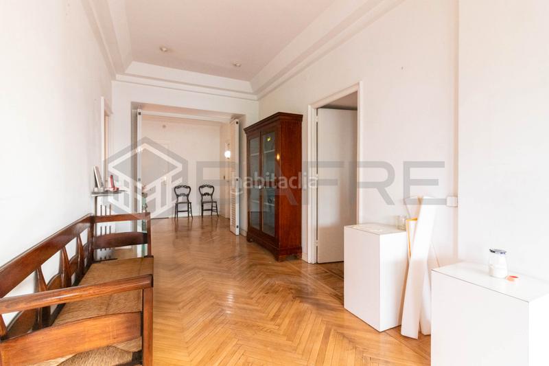 Foto b5ed74b8-e76b-41a1-aebe-fb47db967471. Piso en Guindalera Madrid