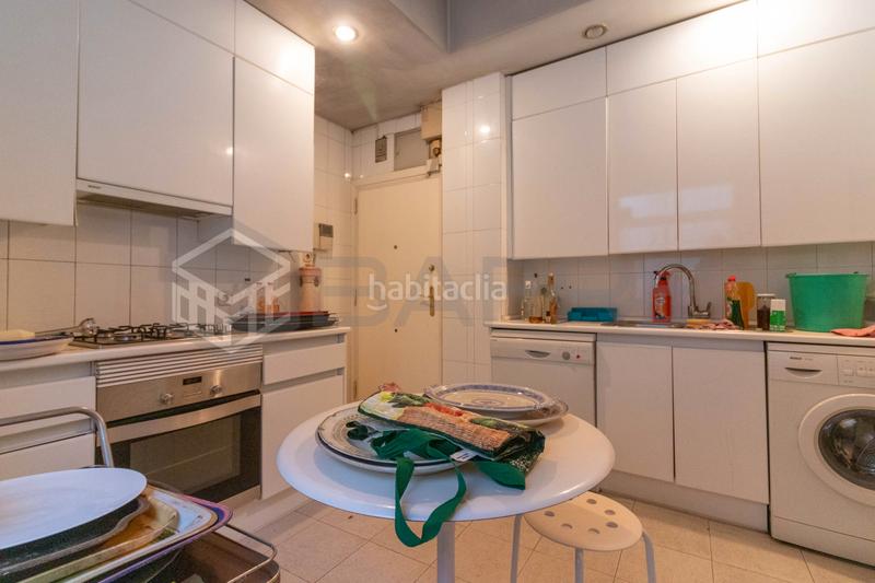 Foto ff36cd81-b033-4c30-8b73-081a9e2ea85b. Piso en Guindalera Madrid