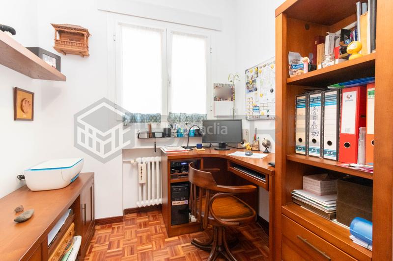 Foto 70074857-bafc-4e25-9f8d-16aa5c621749. Etagenwohnung mit heizung parking in Pacífico Madrid