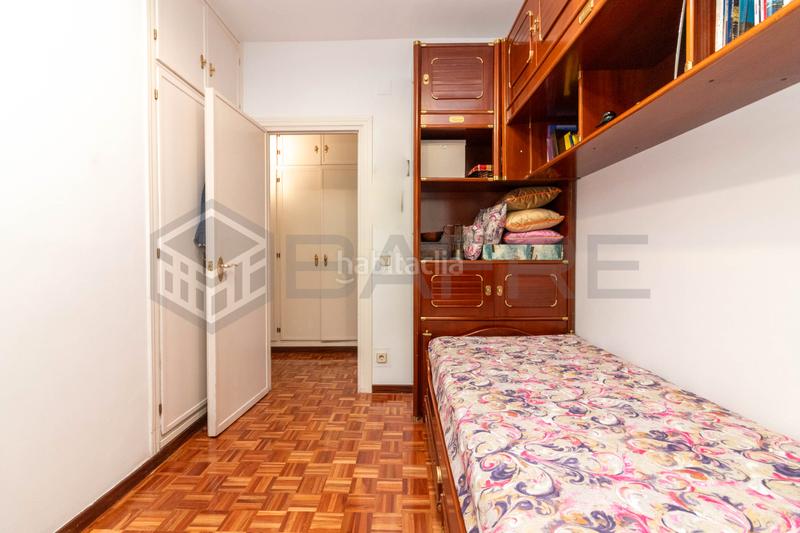 Foto 4e6063b8-da83-4ba1-91b1-659a10a2e08e. Piso en Pacífico Madrid