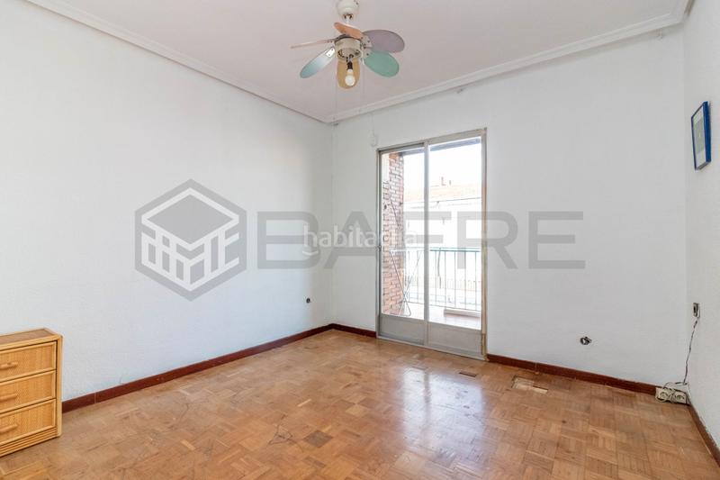 Foto 250b8021-f1d4-4e47-9c1d-df9f6ab39a5c. Appartamento in Aluche Madrid