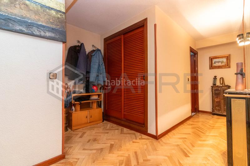 Foto 6f00eb59-6181-4a86-8c0d-d903df2a5707. Piso en Vista Alegre Madrid