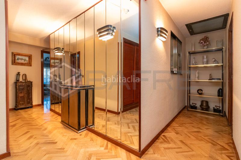 Foto e27e25c5-164d-40d6-81d6-cc8f514c0ef1. Piso en Vista Alegre Madrid